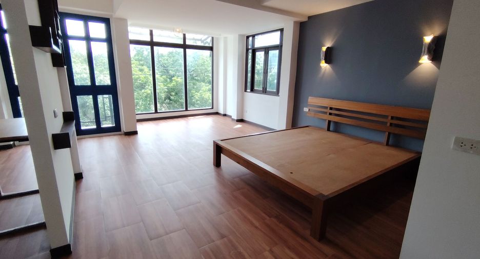 Reihenhaus zum Kauf mit 5 Zimmer in Hua Hin, Prachuap Khiri Khan