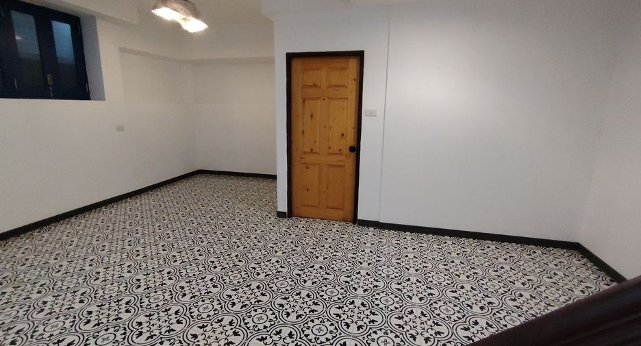 Reihenhaus zum Kauf mit 5 Zimmer in Hua Hin, Prachuap Khiri Khan