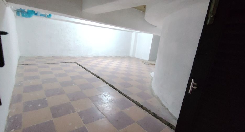 Reihenhaus zum Kauf mit 5 Zimmer in Hua Hin, Prachuap Khiri Khan