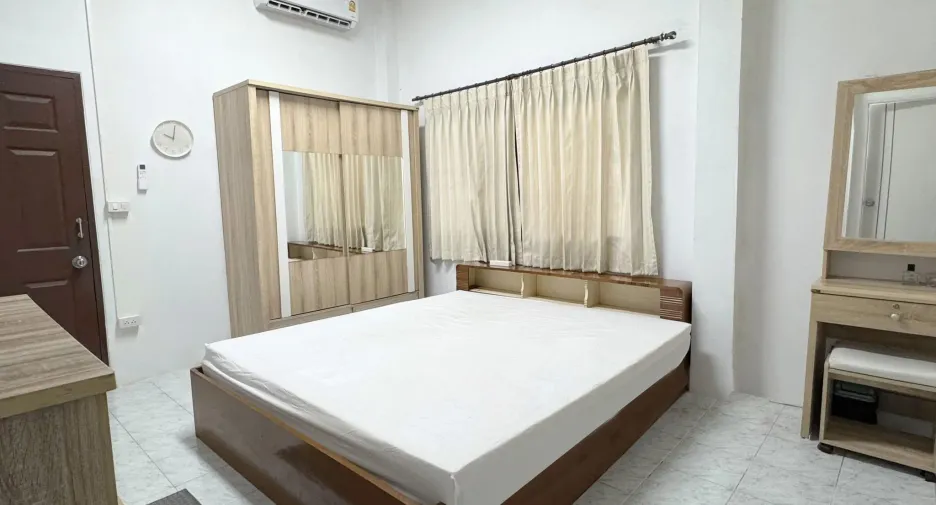 For rent 2 bedrooms house in Mueang Chiang Mai, Chiang Mai