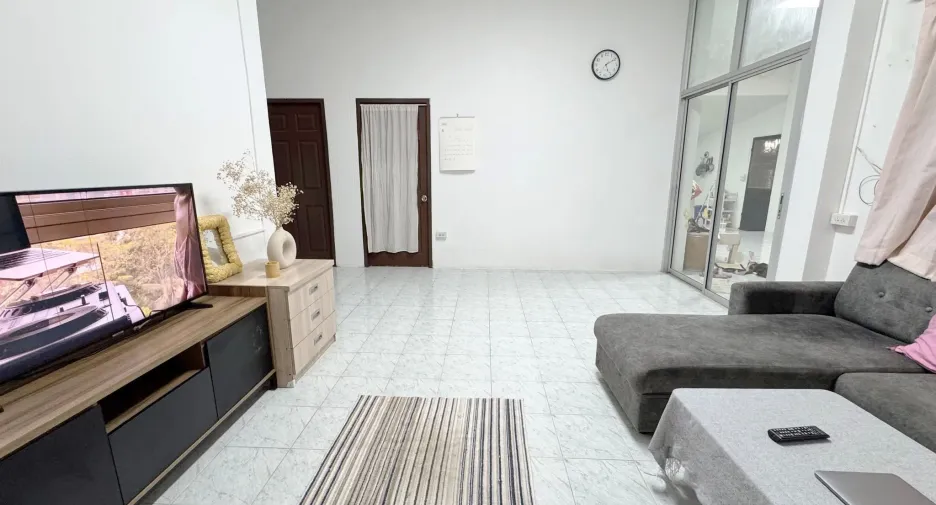 For rent 2 bedrooms house in Mueang Chiang Mai, Chiang Mai