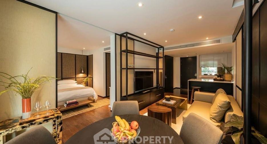 For sale 1 bed condo in Pathum Wan, Bangkok