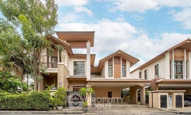For rent and for sale 4 bedrooms house in Watthana, Bangkok
