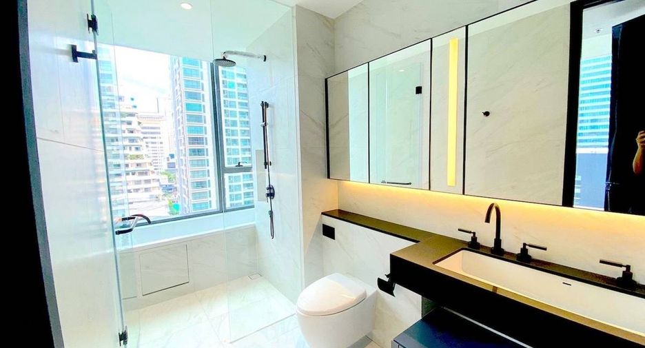Wohnung zum Kauf mit 2 Zimmer in Sathon, Bangkok