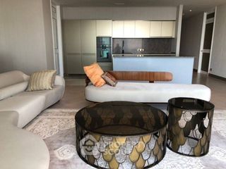 For rent 3 ベッドルーム condo in Khlong San, Bangkok