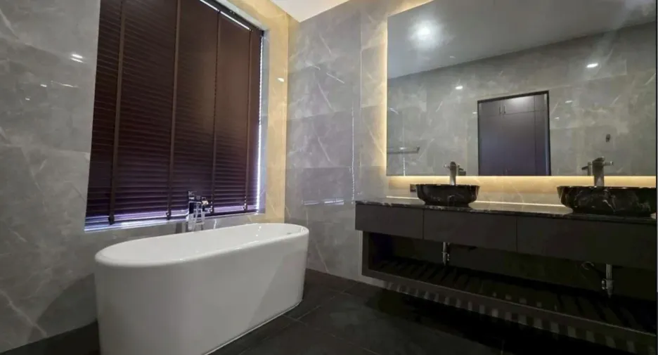 For rent 5 ベッドルーム house in Thalang, Phuket