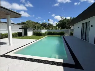 For rent 5 ベッドルーム house in Thalang, Phuket