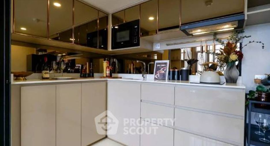 Condo en venta de 2 habitaciones en Ratchathewi, Bangkok