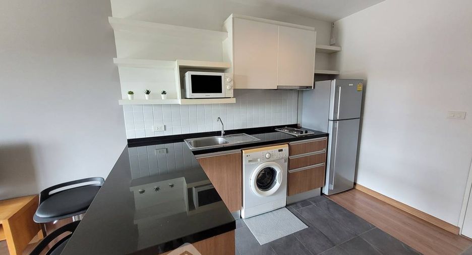 Condo en venta de 1 habitaciones en Khlong Toei, Bangkok