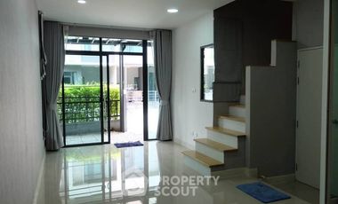 For sale 3 bedrooms townhouse in Sai Mai, Bangkok