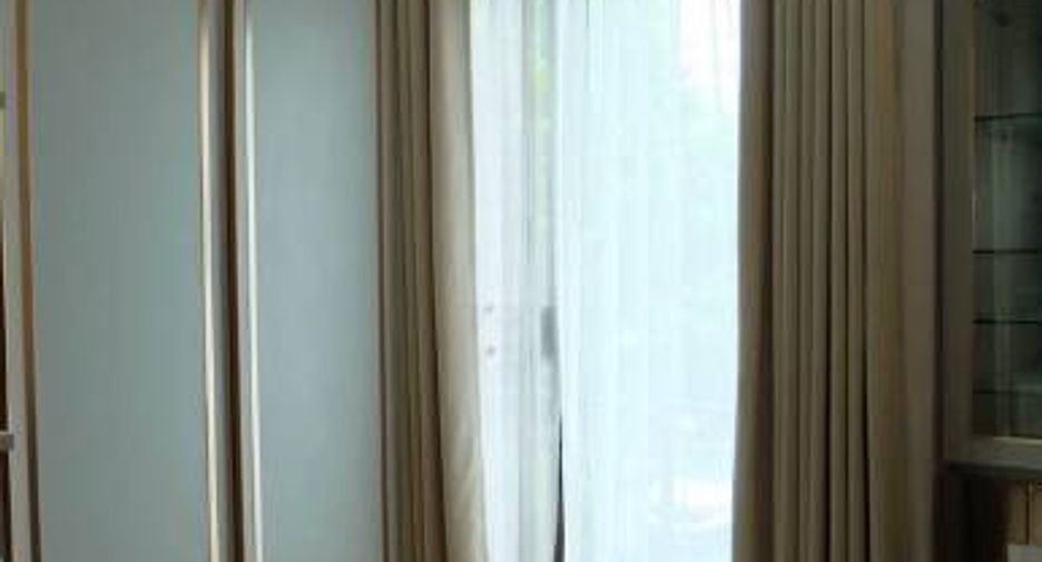 For sale 3 bedrooms townhouse in Sai Mai, Bangkok