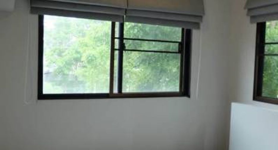 For sale 3 bedrooms townhouse in Sai Mai, Bangkok