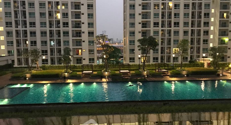 For sale 1 bed condo in Huai Khwang, Bangkok