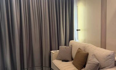 Condo en alquiler y en venta de 1 habitaciones en Huai Khwang, Bangkok
