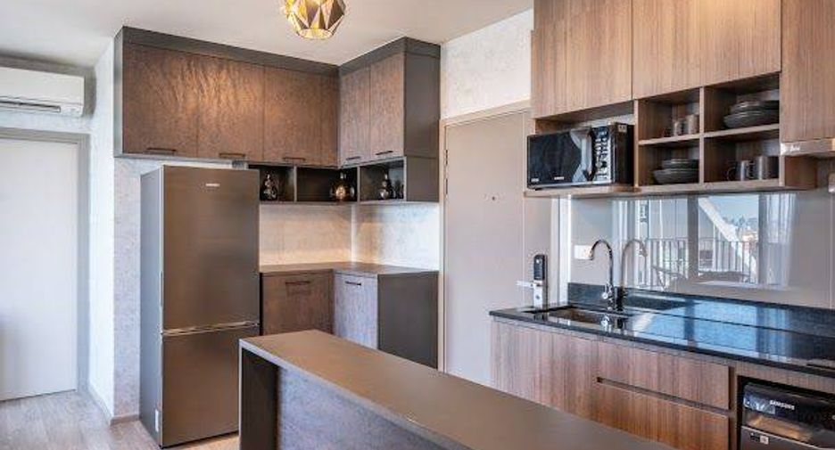 À vendre 2 chambres condo à Bang Na, Bangkok