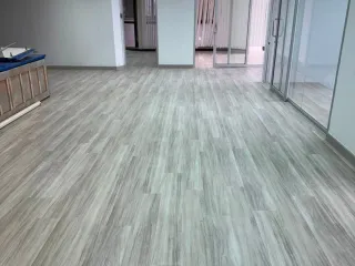 Oficina en alquiler en Huai Khwang, Bangkok