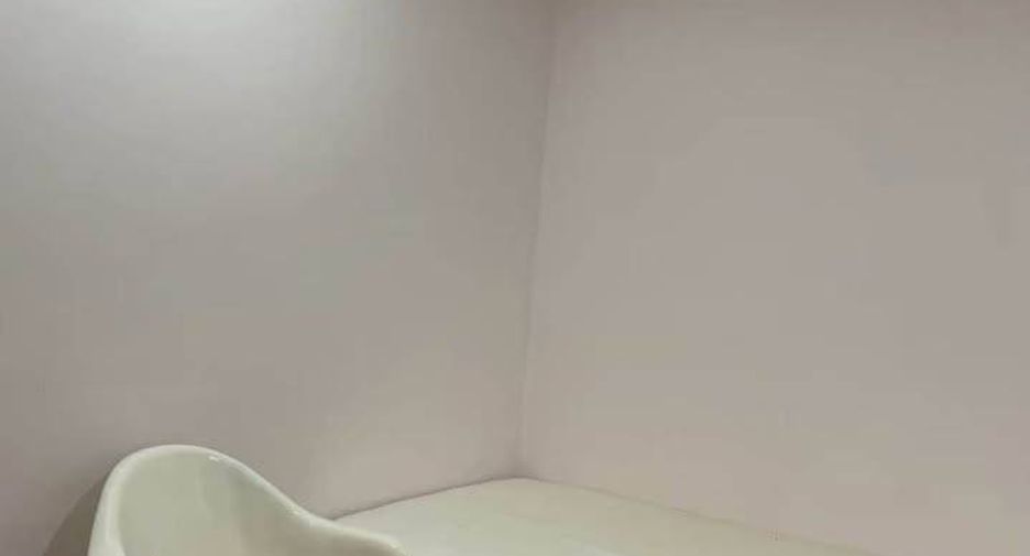 For sale 2 bedrooms condo in Chatuchak, Bangkok