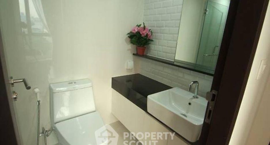 À vendre 1 chambre condo à Pathum Wan, Bangkok