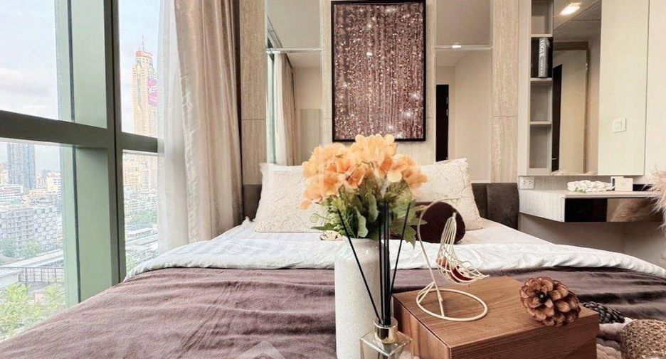 À louer et à vendre 1 chambre condo à Pathum Wan, Bangkok
