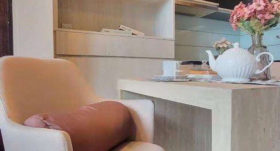 À louer et à vendre 1 chambre condo à Pathum Wan, Bangkok