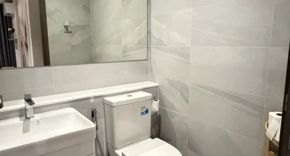 Wohnung zum Kauf mit 2 Zimmer in Watthana, Bangkok