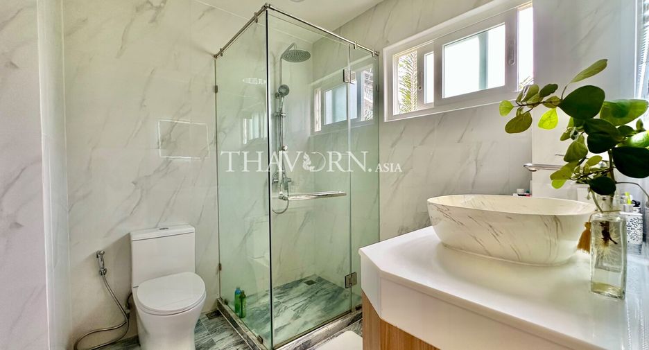 For sale 2 bedrooms condo in Bang Lamung, Chonburi
