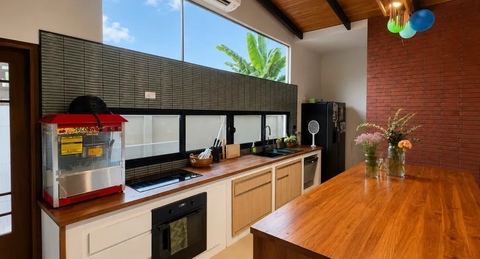 À vendre 5 chambres villa à Hang Dong, Chiang Mai