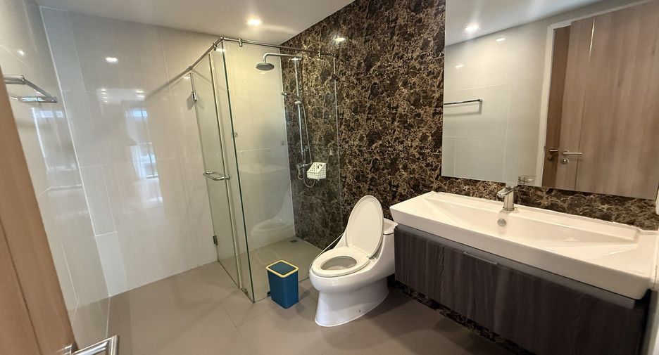 Condo en alquiler de 2 habitaciones en Mueang Chiang Mai, Chiang Mai