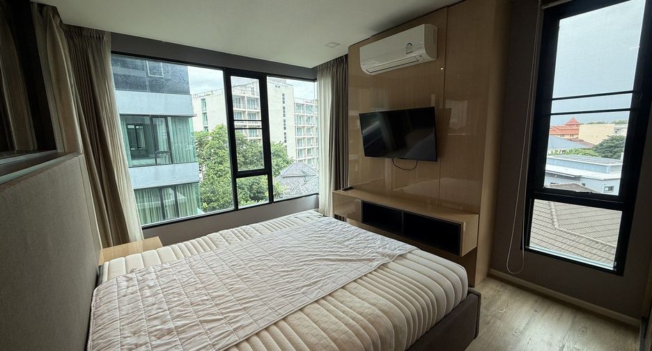 Condo en alquiler de 2 habitaciones en Mueang Chiang Mai, Chiang Mai