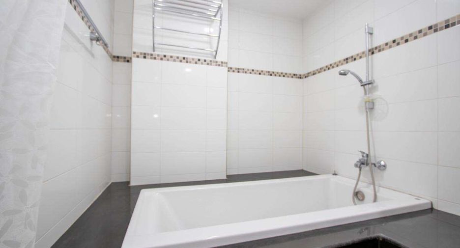 Condo en alquiler de 2 habitaciones en Mueang Chiang Mai, Chiang Mai