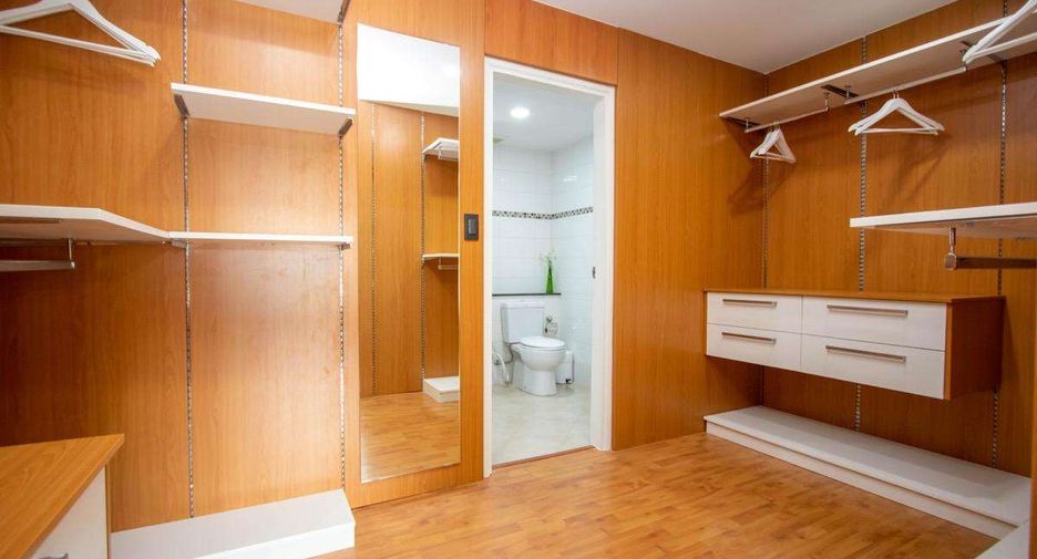 Condo en alquiler de 2 habitaciones en Mueang Chiang Mai, Chiang Mai