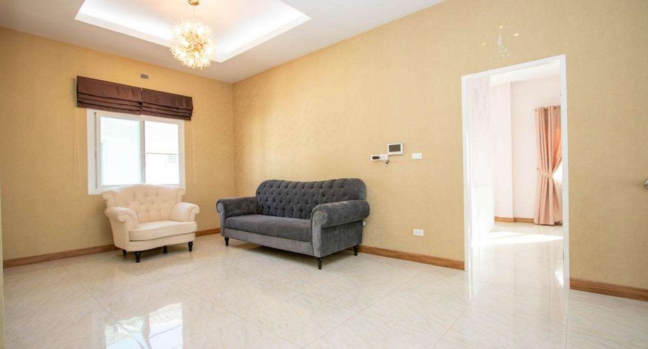 Casa en alquiler de 3 habitaciones en Hang Dong, Chiang Mai