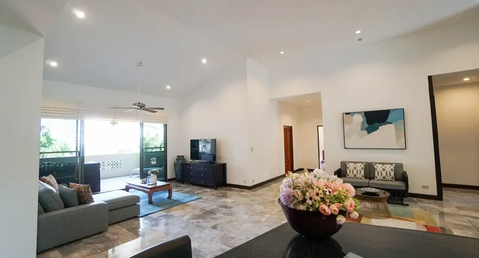 For rent 3 ベッドルーム apartment in Watthana, Bangkok