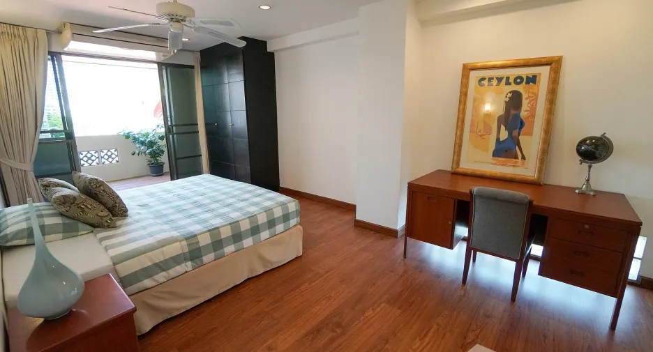 For rent 3 ベッドルーム apartment in Watthana, Bangkok