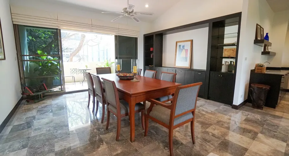 For rent 3 ベッドルーム apartment in Watthana, Bangkok