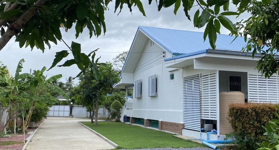 For sale 3 bedrooms villa in Pran Buri, Prachuap Khiri Khan