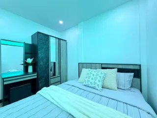 Casa adosada en venta de 2 habitaciones en Bang Lamung, Chonburi