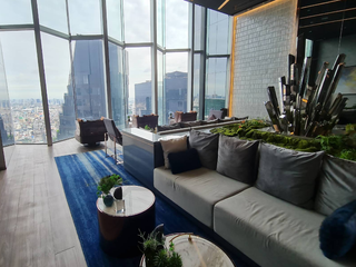 Condo en venta de 20 habitaciones en Huai Khwang, Bangkok
