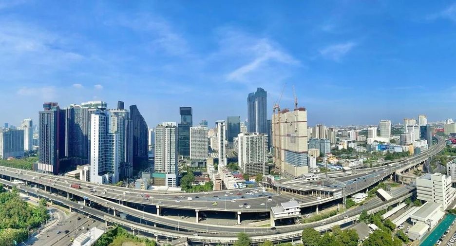 出售 20 卧室 公寓 在 Huai Khwang, 曼谷