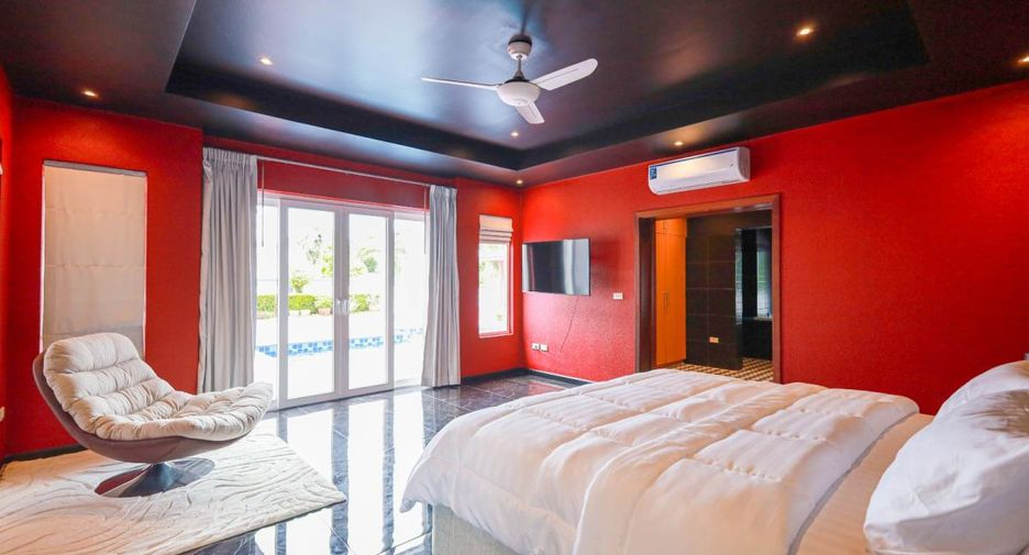 For rent 4 bedrooms house in Bang Lamung, Chonburi