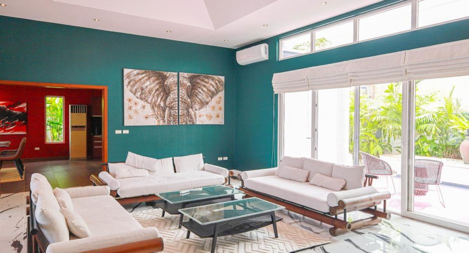 For rent 4 bedrooms house in Bang Lamung, Chonburi