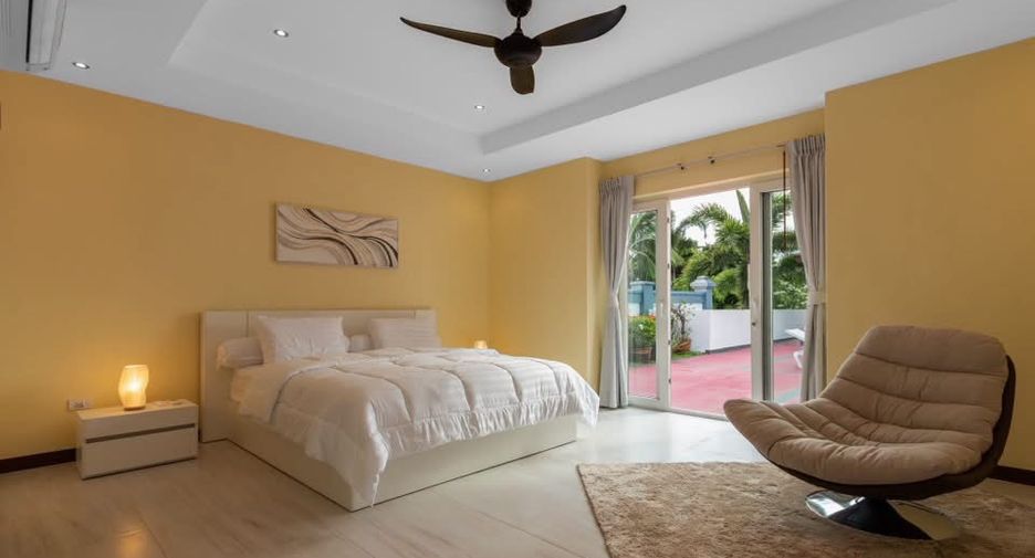 For rent 4 bedrooms house in Bang Lamung, Chonburi
