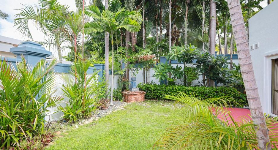 For rent 4 bedrooms house in Bang Lamung, Chonburi