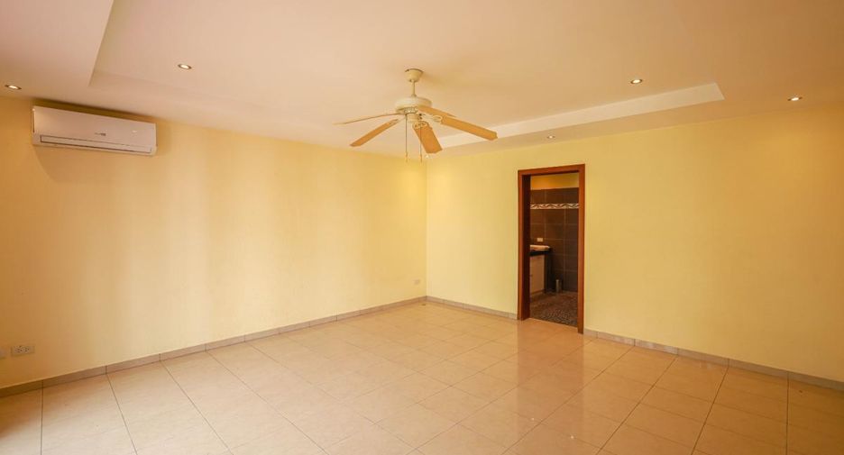 For rent 4 bedrooms house in Bang Lamung, Chonburi