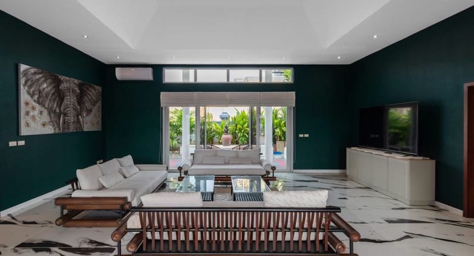 For rent 4 bedrooms house in Bang Lamung, Chonburi