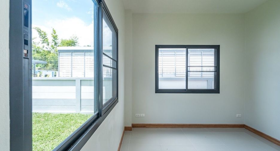 Casa en venta de 4 habitaciones en Hang Dong, Chiang Mai