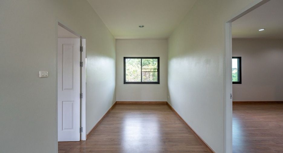 Casa en venta de 4 habitaciones en Hang Dong, Chiang Mai