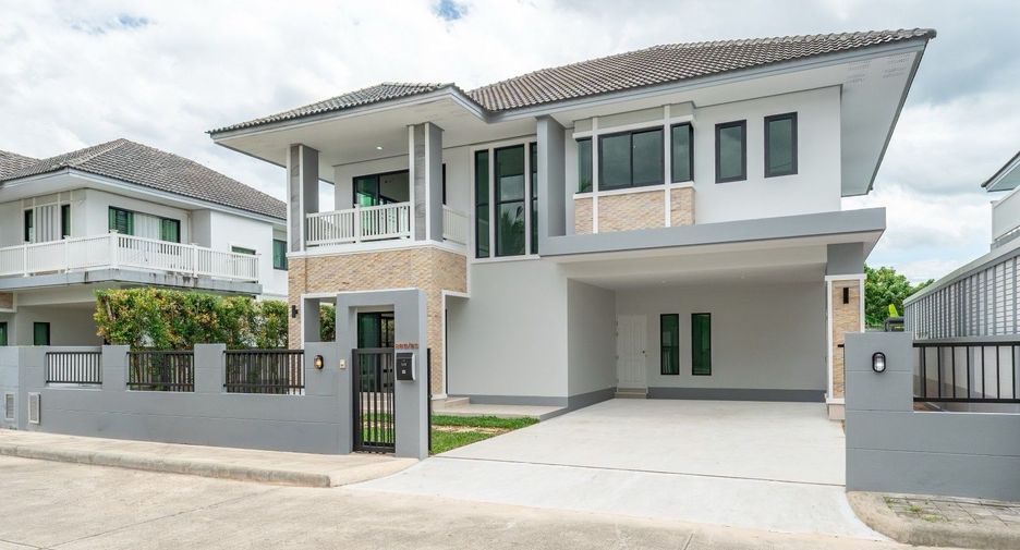Casa en venta de 4 habitaciones en Hang Dong, Chiang Mai