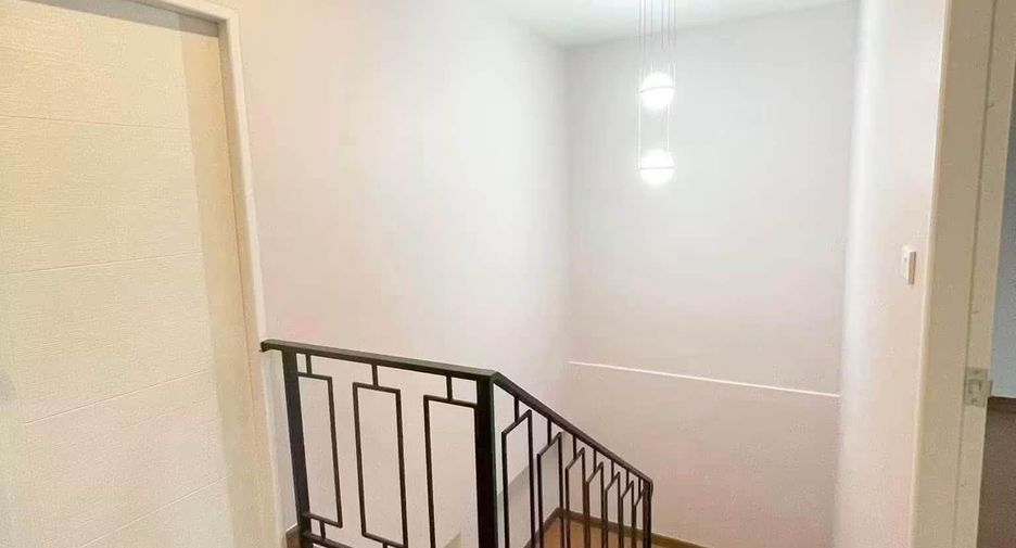 For rent 3 bedrooms house in San Sai, Chiang Mai