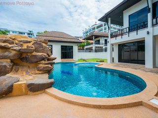 À louer 4 chambres maison à Bang Lamung, Chonburi